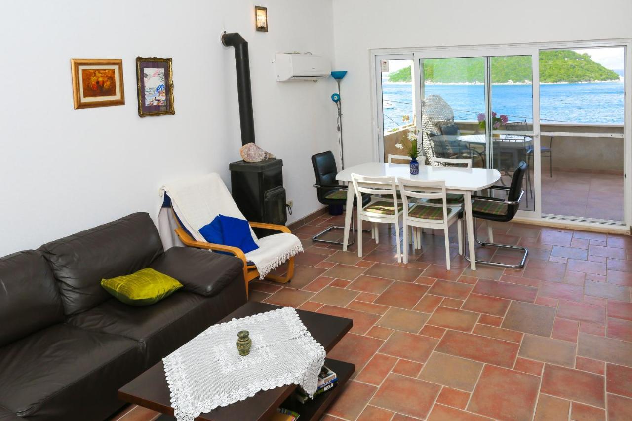 Spacious Apartment Lucia Prožura Exteriér fotografie